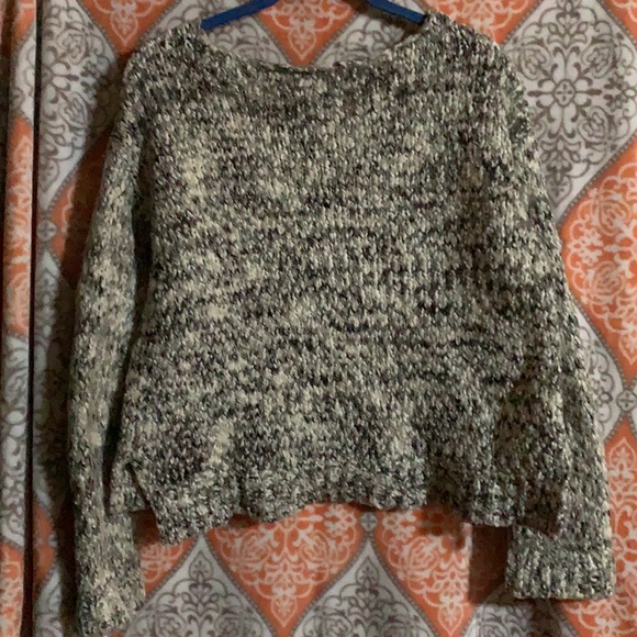 Forever 21 sweater - Picture 3 of 4